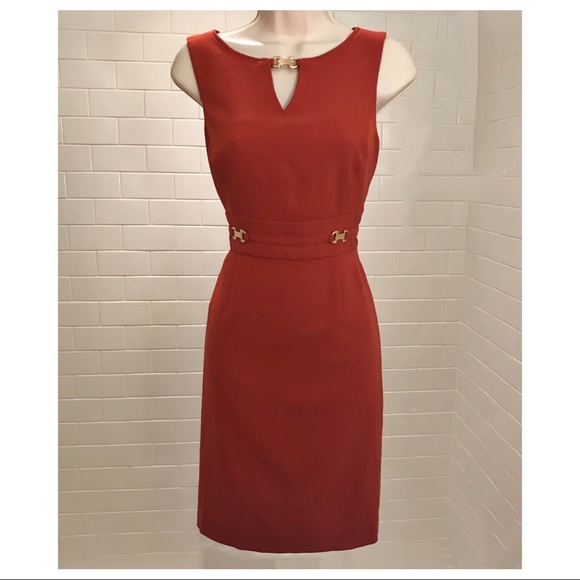 Tahari Dresses & Skirts - Tahari Red Keyhole Detail Sleeveless Shift Dress
